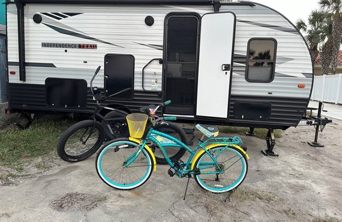 Jacksonville Beach House | Oceanfront 3 bed camper in Jacksonville Beach