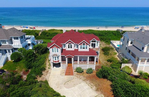 Pine Island House | OCEANFRONT, 7 BRs, Ocean Views, Pool table, Pool, Private Beach Access, PI26, Atlantis