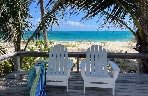 Man O War Cay Cottage | Oceanfront, Amazing Location! On Pristine White Sand Beach w/Coral Reef Offshore