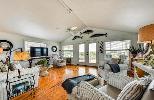 Fernandina Beach House | Oceanfront Amelia Island Cottage Deck and Boardwalk