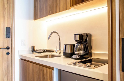 Las Glorias Apartment | Oceanfront Apt - Majestic views - Close to Malecon