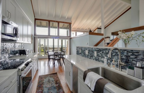 Castroville House | Oceanfront Beach House with two Master Suites