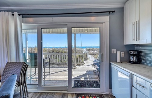 Topsail Beach House | Oceanfront Beach House - Two Kitchens - Pets Allowed