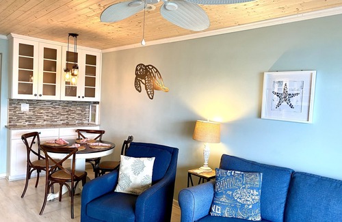 Fernandina Beach Condo | Oceanfront Condo recently renovated with 2 KING Beds, Pool & Wifi