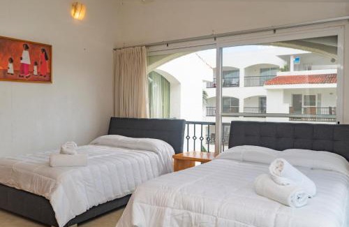 Punta Cancun Apartment | Oceanfront condo at voted best Cancun sandy beach