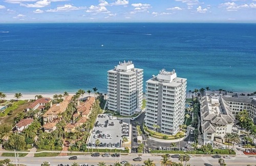 Central Beach Apartment | Oceanfront condo living in the heart of Vero beach