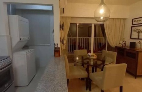 Tumba Vieja Apartment | Oceanfront condo