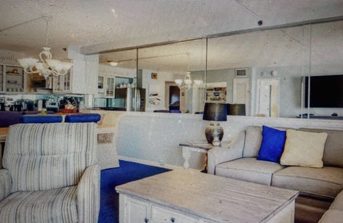 North Ocean City Condo | Oceanfront Condo with all the Amenities of a Hotel- Indoor & Outdoor Pool