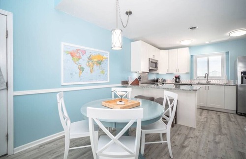 Emerald Isle House | Oceanfront cottage; clean, modern, and close! Play, rest, restore.