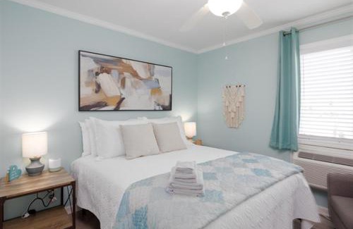 Sneads Ferry Apartment | Oceanfront Escape at She Shed By The Seashore
