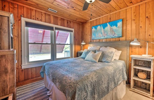 Surf City House | Oceanfront Family Cottage with Beach Access!