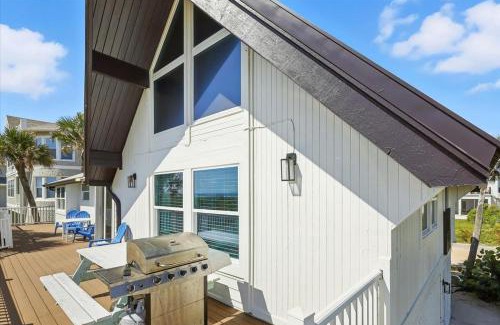 Marineland Acres House | Oceanfront Family Home in Palm Coast Steps to the beach
