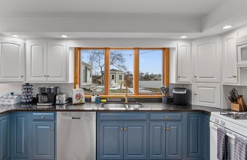 Buzzards Bay House | Oceanfront | Firepit | Gameroom | Pets | King Bed