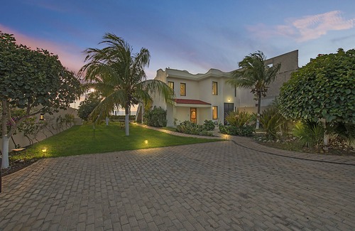 Mexico House | Oceanfront home in Celestun.
