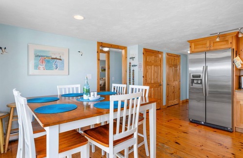 Sagamore Beach House | Oceanfront Home on Sagamore Beach Sleeps 10