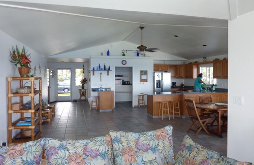 Kapoho House | Oceanfront Home w/Private Pool. USA Military & Fire - Repeat Guest Discount!