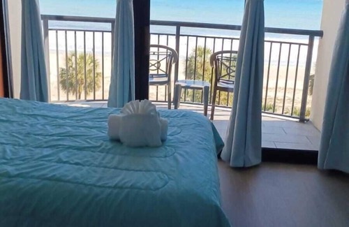 Myrtle Beach Resort | Oceanfront HoneyMoon Suite*Jaccuzi*Pools*Downtown