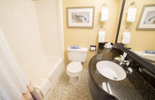 Northeast Virginia Beach Hotel | Oceanfront Inn