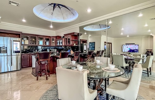 Playa Encantada Condo | Oceanfront-LasOlasCondo-Pools&Jacuzzi-Rosarito