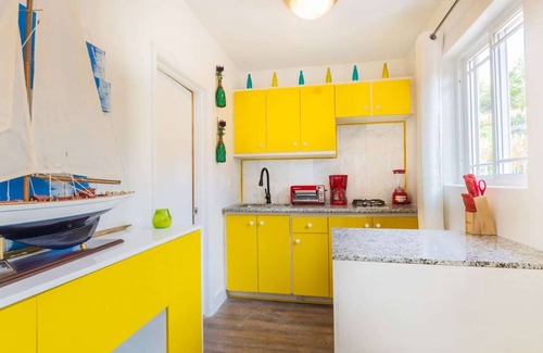 Nassau Apartment | Oceanfront Lemon Cottage