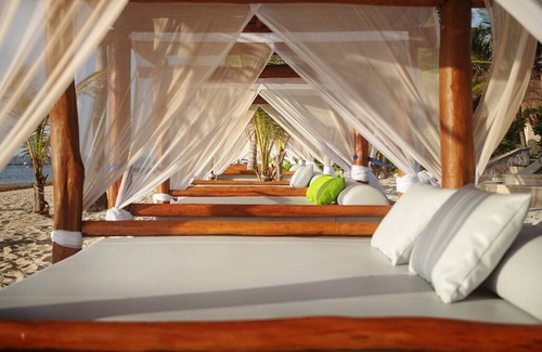 Puerto Morelos Apartment | Oceanfront Luxury Suite: A Caribbean Retreat w/Premium Benefits, ALL-INCLUSIVE