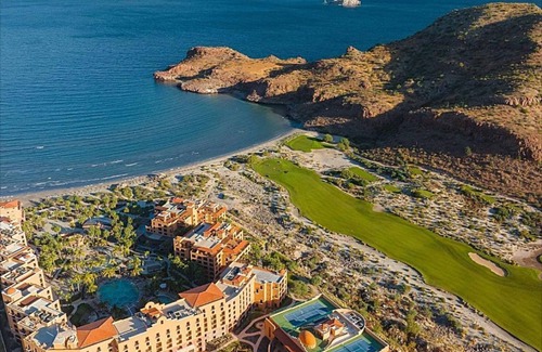 Loreto Apartment | Oceanfront Luxury Villa in Loreto, Spa Access & Adventure-Filled Getaway!
