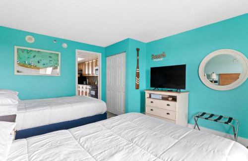 Myrtle Beach Apartment | Oceanfront Oasis