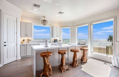 Sands Of Kahala Beach House | Oceanfront Oasis w/Indoor Pool, BBQ & Pet friendly