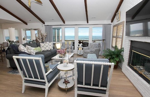 Duck House | OCEANFRONT, Ocean Views, Sun Decks, Close to Beach Access, SA112, The SandBar
