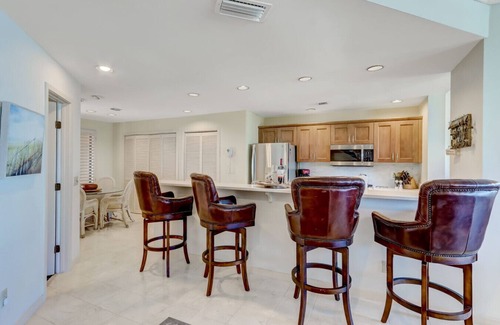 Fernandina Beach Villa | Oceanfront Penthouse Paradise: Stunning Views