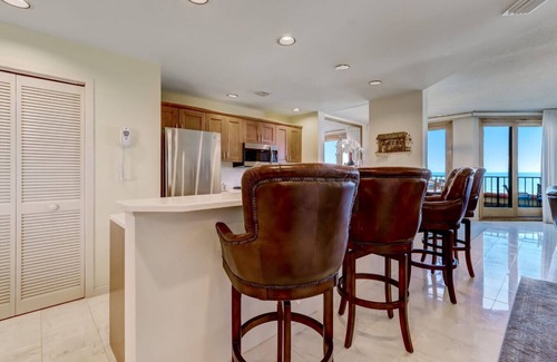 Fernandina Beach Villa | Oceanfront Penthouse Paradise: Stunning Views
