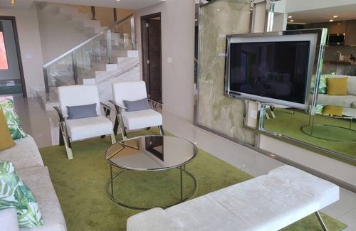 Downtown Cancun Resort | Oceanfront Penthouse in Cancun – Spend Christmas 2025 in Paradise!