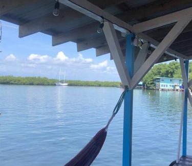 Bocas del Toro House | Oceanfront, Quiete and Convenient Location