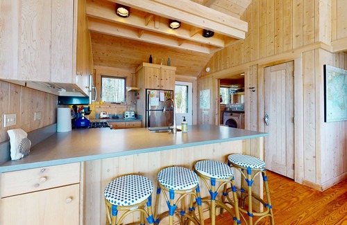 Brooklin House | Oceanfront retreat with sunrise views, screened porch, & deck