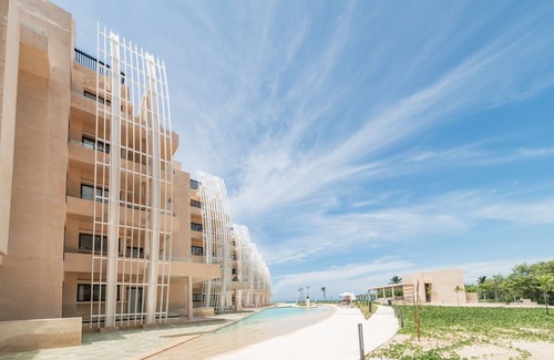 Telchac Puerto Apartment | Oceanfront Studio with a Pool, WIFI, Central A/C, Great Location