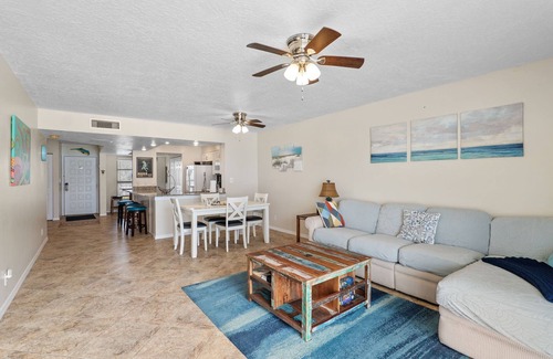 Indian Harbour Beach Condo | Oceanfront Getaway in a Cozy Town