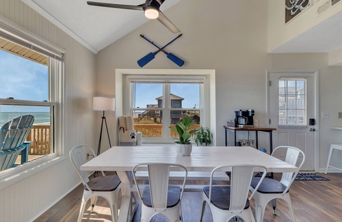 McCutcheon Field House | Oceanfront Beach Home - Sleeps 6-8 - Pet Friendly - Private Beach Access - Deck