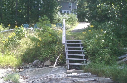 West Bath Cottage | Oceanfront Victorian Cottage (pet friendly)3 beds, 2bath, deck, shared dock
