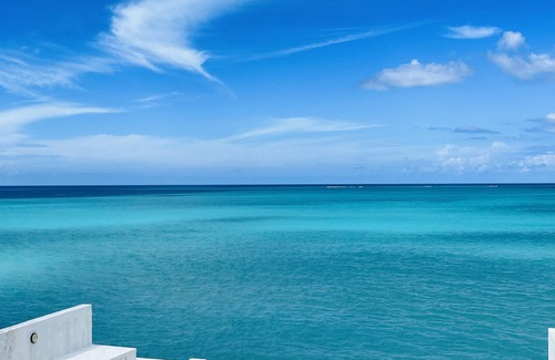Nassau House | Oceanfront Villa with stunning views and private pool