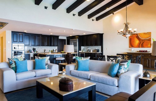 Amapas Resort | OCEANFRONT: Xmas Dec 20-27 - 3-BR PH w/wifi in a 5 star Resort in PV