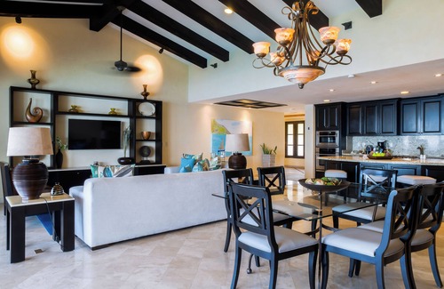 Amapas Resort | OCEANFRONT: Xmas Dec 20-27 - 3-BR PH w/wifi in a 5 star Resort in PV