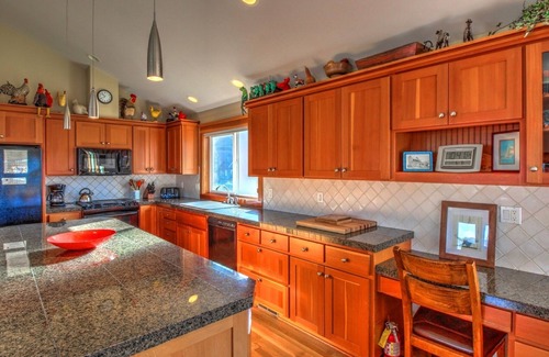 Tolovana Park House | Oceanhouse-1 block to the beach-Cannon Beach Property Management