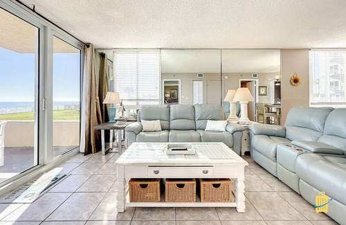 New Smyrna Beach Apartment | Oceania Beach Club Beachfront Condos
