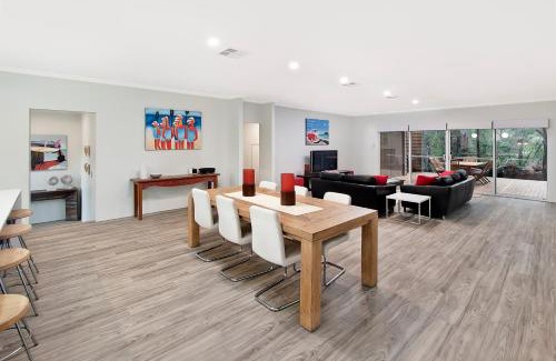 Dunsborough House | Oceania @ Cape Villas Dunsborough
