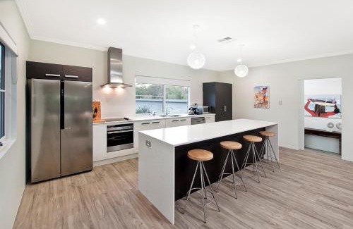 Dunsborough House | Oceania @ Cape Villas Dunsborough