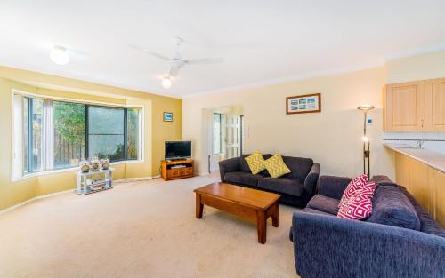 Yamba House | Oceania Cottage - LJHooker Yamba