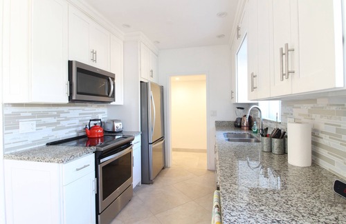 Lauderdale-by-the-Sea House | Oceanic beach house 4-bedrooms, 3-bathrooms