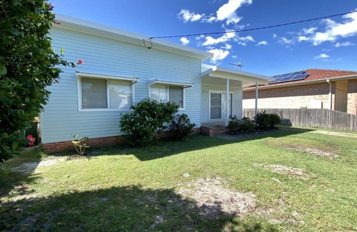 North Haven House | Oceans 12