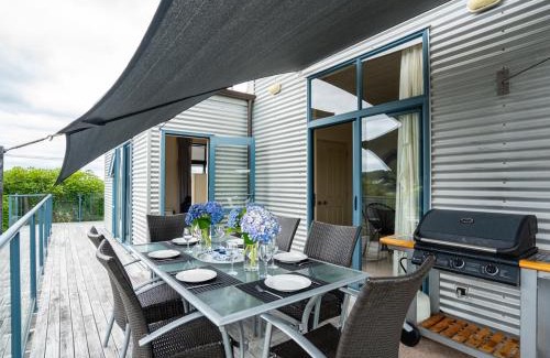 Mangawhai Heads House | Oceans 8 - Mangawhai Heads Holiday Home