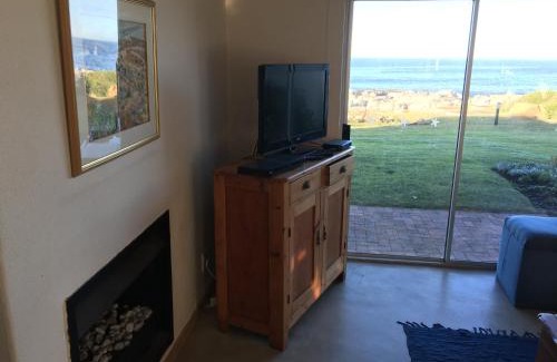 Hermanus House | Oceans Edge - Hermanus Beach Club